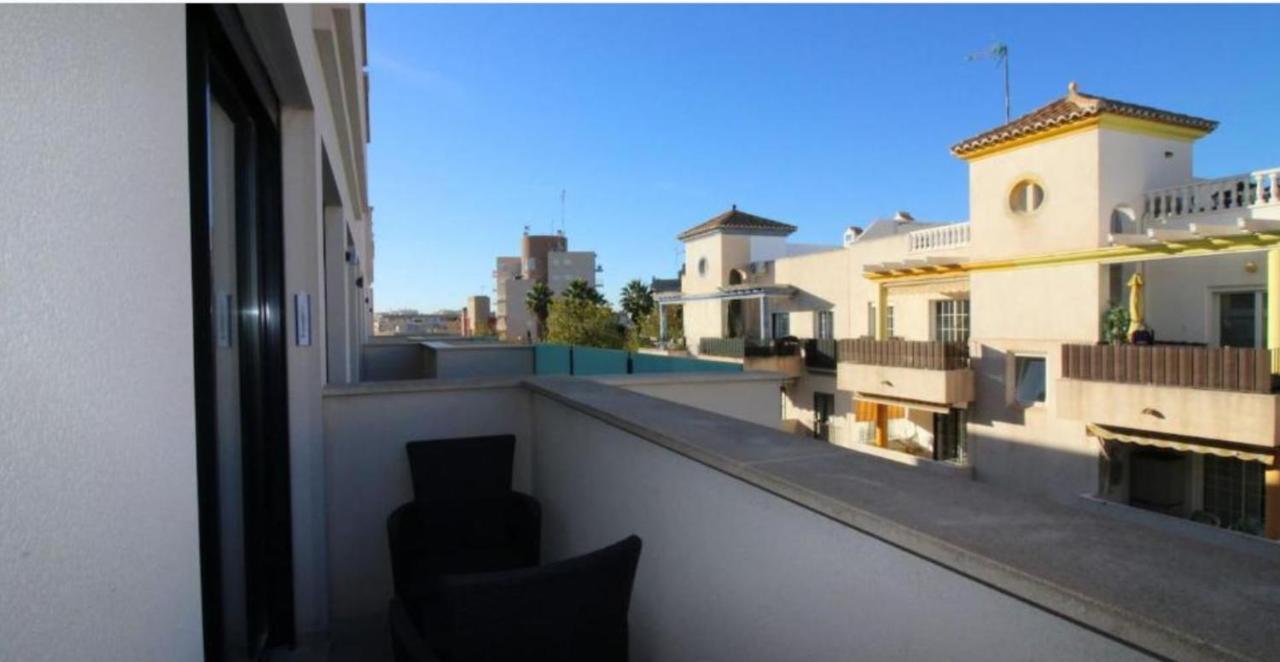 Apartment Margarita 2 Torrevieja Exteriör bild